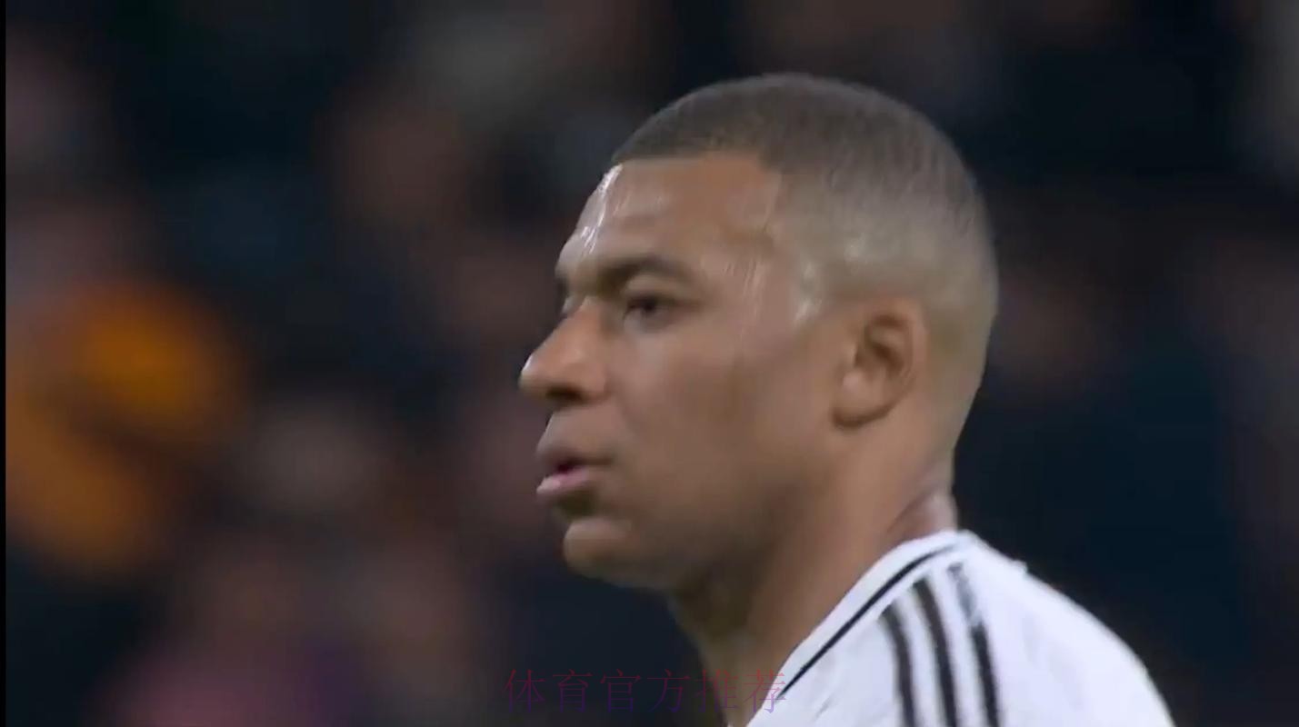 皇马问题男将租借“回家”!6000万买来 1年半进2球 皇马问题男将租借“回家”!6000万买来 1年半进2球