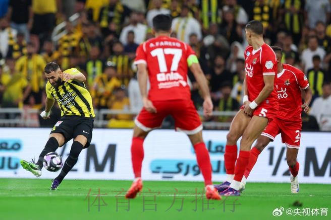 本泽马:用第250球帮助球队取胜 这感觉太棒了 本泽马:用第250球帮助球队取胜 这感觉太棒了